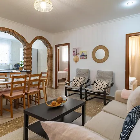 Cozy In Malaga With Kitchen Torremolinos