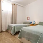3 Bedroom Pet Friendly Apartment In Malaga