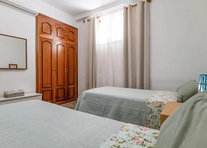 Апартаменты 3 Bedroom Amazing In Malaga *