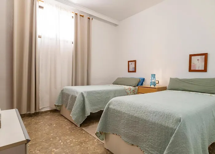 3 Bedroom Amazing In Malaga