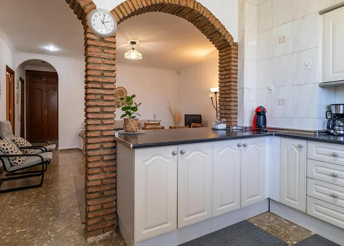 3 Bedroom Amazing In Malaga * Торремолинос