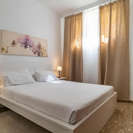 Apartament 3 Bedroom Amazing In Malaga